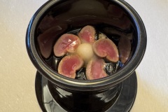 Rognoni di coniglio con anguilla affumicata e aceto